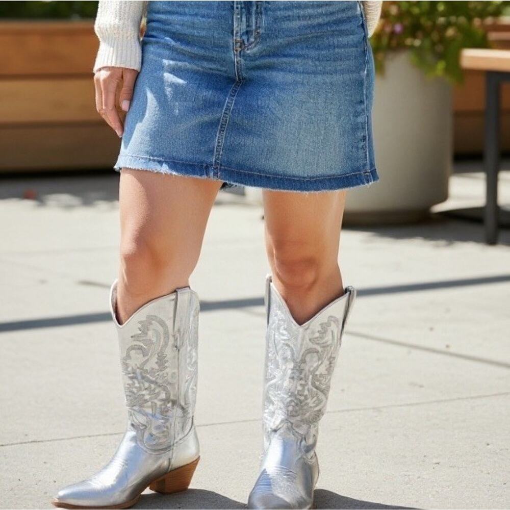 Silver Embroidered Western Heeled Boots - Women's